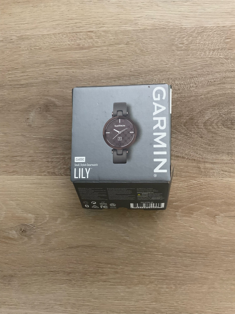 Garmin Lily Classic Small leather Smartwatch - Taupe